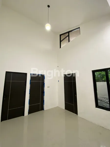 image DIJUAL RUMAH GUNUNG ANYAR (2)