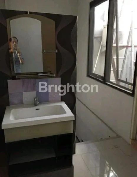 image RUKO NIRWANA EKSEKUTIF 3 LANTAI COCOK USAHA DEKAT MERR RUNGKUT, PANDUGO, BARUK (7)