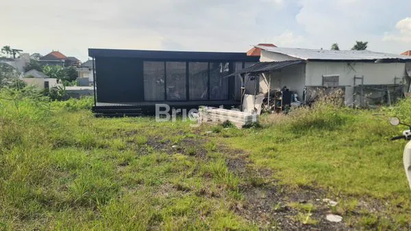 image DISEWAKAN TANAH + BANGUNAN – PADONAN, CANGGU\NLAND + BUILDING FOR LEASE – PADONAN, CANGGUW (5)