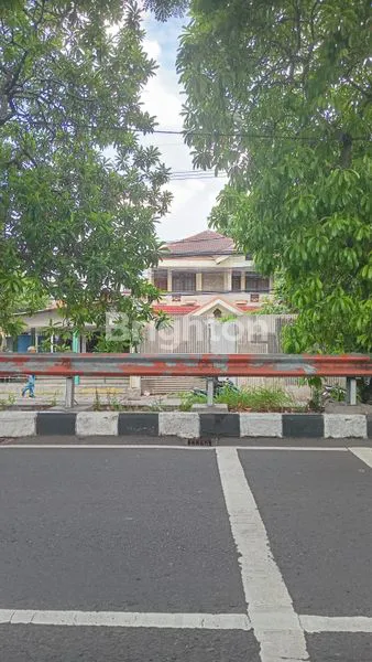 image RUMAH 2 LT SIAP HUNI STRATEGIS DI RAYA  JALAN UTAMA BANYU URIP DEKAT ACCES TOLL KLBM (2)