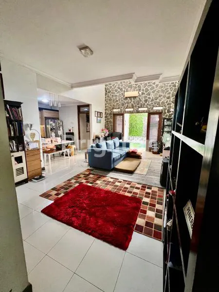 image RUMAH MEWAH 2 LANTAI DI CLUSTER SAKURA REGENCY (3)