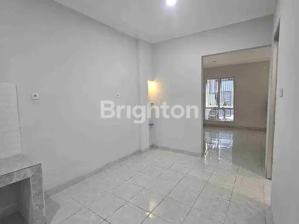 image RUMAH  BARU 2 LANTAI DI SEWAKAN REGENCY CLUSTER COSTARICA BALIKPAPAN SELATAN  (2)