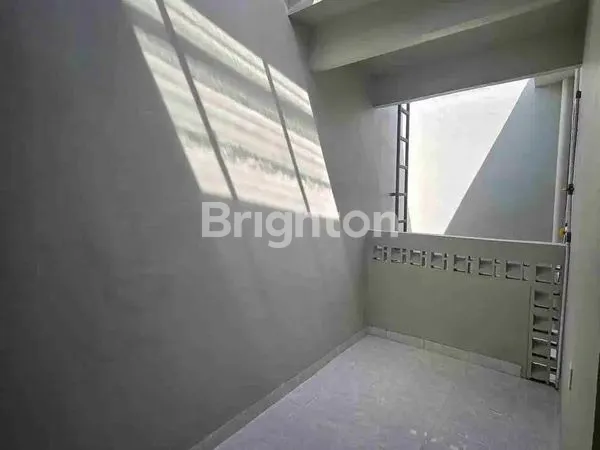 image RUMAH  BARU 2 LANTAI DI SEWAKAN REGENCY CLUSTER COSTARICA BALIKPAPAN SELATAN  (7)