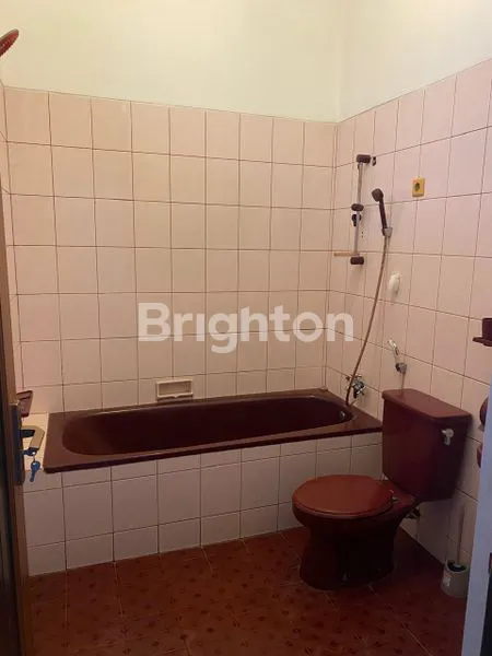 image DIJUAL RUMAH MEWAH SEMI - FURNISHED JAKA PERMAI BEKASI  (4)