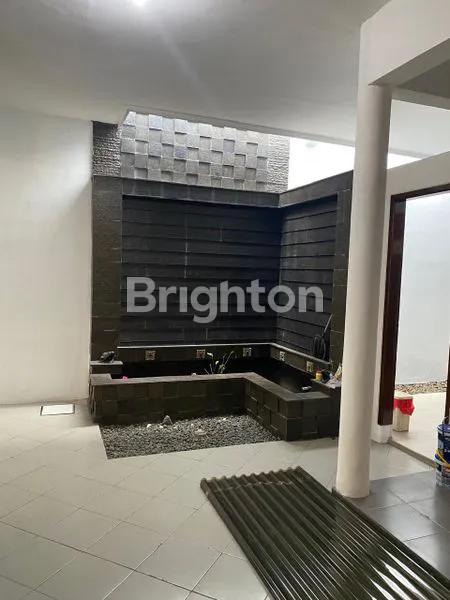 image DIJUAL RUMAH MEWAH SEMI - FURNISHED JAKA PERMAI BEKASI  (8)