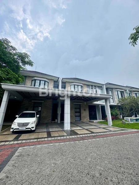 image RUMAH 2 LANTAI SEMI FURNISH DI PAKUWON CITY, SIAP HUNI (1)