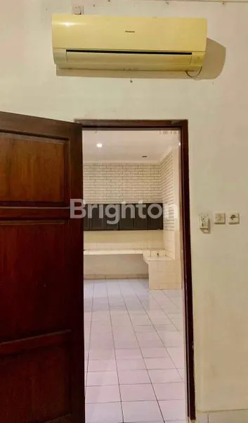 image RUMAH SEPINGGAN PRATAMA (6)