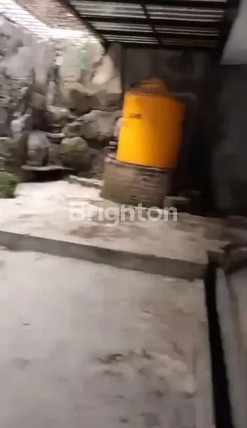 image RUMAH MINIMALIS LT 239M² SHM DI JL. DR. WAHIDIN SIDOARJO (2)