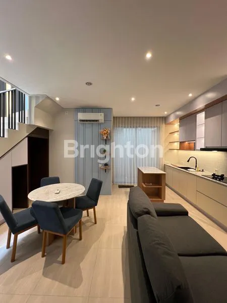 image LANGKA! RUMAH NORTHWEST HILL FULL FURNISH INTERIOR! SIAP HUNI LOKASI TERBAIK DI KELASNYA! DEKAT CUTRA BERKAT DEKAT UC DEKAT GWALK DEKAT COMMERCIAL AREA  DEKAT CIPUTRA HOSPITAL (2)