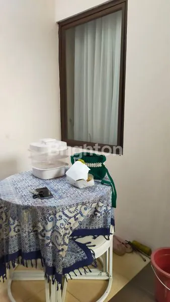 image RUMAH DISEWAKAN SIAP HUNI DALAM KOMPLEK DI CIMANGGIS DEPOK (3)