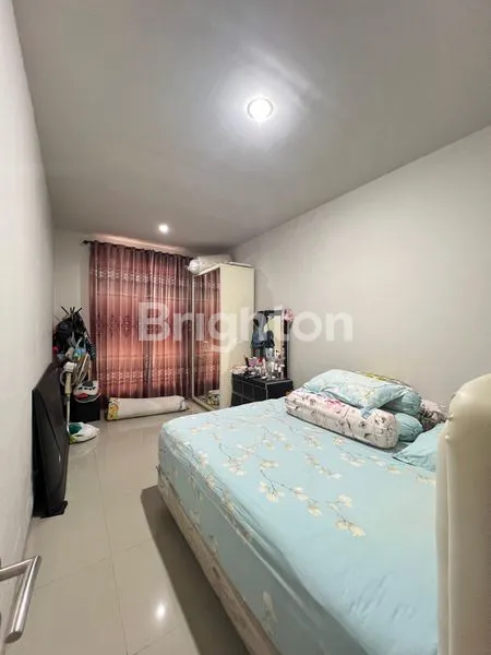 image SECOND MINIMALIS DI ALAM HIJAU CITRALAND! RUMAH 2 LANTAI LOKASI STRATEGIS DEKAT PASAR CITRALAND DEKAT PAKUWON MALL DEKAT COMMERCIAL AREA GWALK DEKAT CIPUTRA HOSPITAL DEKAT UC (3)