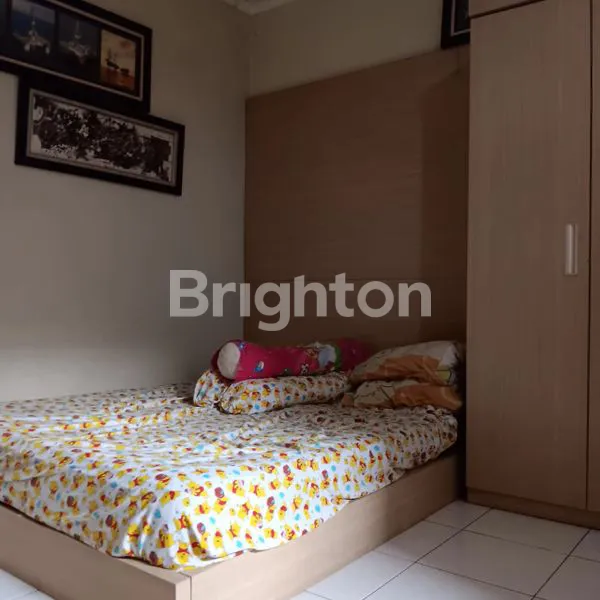 image RUMAH MEWAH 4KT DI CLUSTER KOTA WISATA (8)