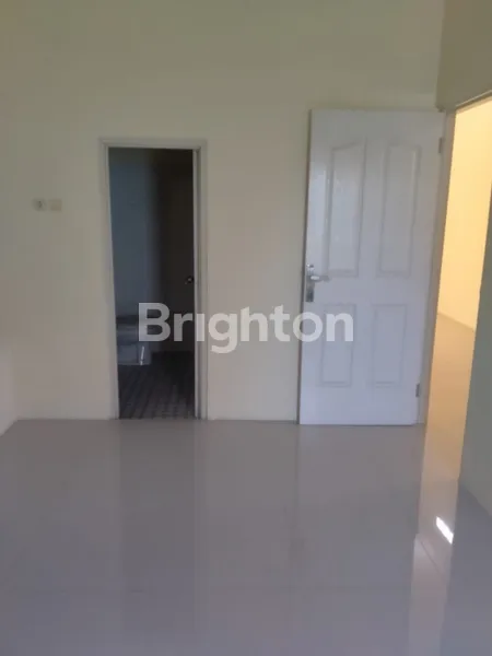 image DIJUAL RUMAH BARU LEBAK ARUM SURABAYA - HARGA 1,5M SAJA! (4)