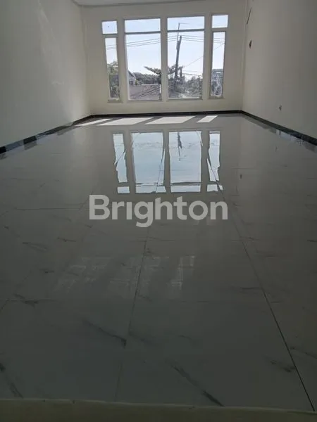 image RUKO STRATEGIS 2,5 LANTAI, COCOK UNTUK KANTOR & USAHA (2)