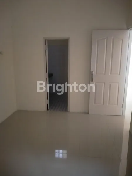 image DIJUAL RUMAH BARU LEBAK ARUM SURABAYA - HARGA 1,5M SAJA! (7)