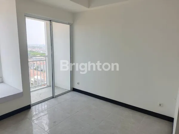 image DIJUAL APARTEMEN WESTOWN VIEW - LANTAI RENDAH - HARGA NEGO (2)