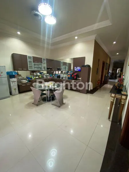 image RUMAH MEWAH SIAP HUNI DI WARU SIDOARJO (4)