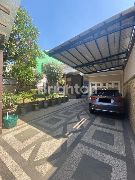 image RUMAH MEWAH SIAP HUNI DI WARU SIDOARJO (2)