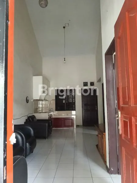 image RUMAH VILLA 1 TINGKAT (8)