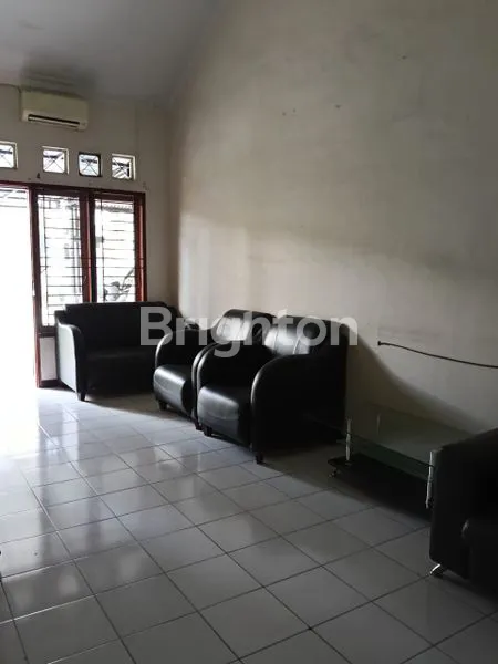 image RUMAH VILLA 1 TINGKAT (3)