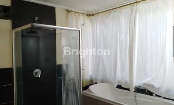 image HUNIAN EKSKLUSIF SANUR, 2 KT & KEBUN LUAS (5)