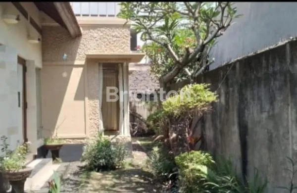image HUNIAN EKSKLUSIF SANUR, 2 KT & KEBUN LUAS (3)