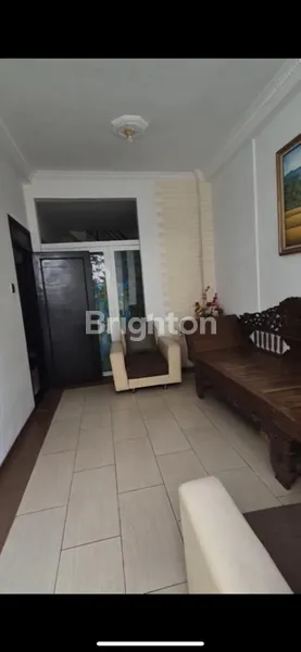 image DIJUAL RUMAH BABATAN PRATAMA SURABAYA BARAT - FURNISHED & HADAP SELATAN (1)
