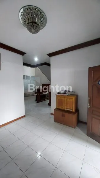 image RUMAH ISTIMEWA SIAP HUNI CITRALAND UTAMA INTERNATIONAL VILLAGE SURABAYA BARAT (3)