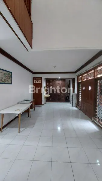 image RUMAH ISTIMEWA SIAP HUNI CITRALAND UTAMA INTERNATIONAL VILLAGE SURABAYA BARAT (4)