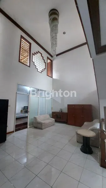 image RUMAH ISTIMEWA SIAP HUNI CITRALAND UTAMA INTERNATIONAL VILLAGE SURABAYA BARAT (8)