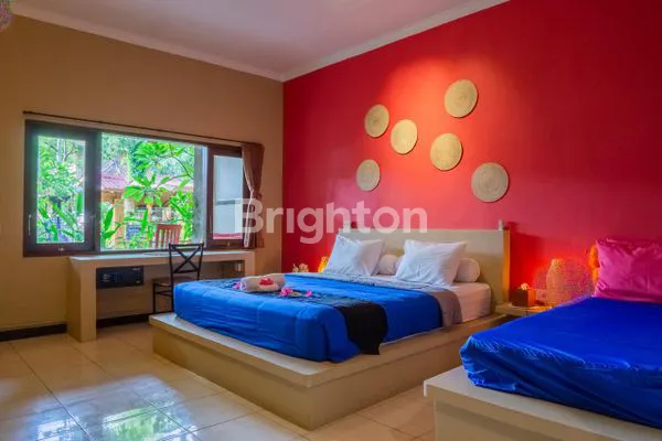 image VILLA SIAP HUNI DI SEMINYAK, 8 KAMAR & KOLAM RENANG (2)