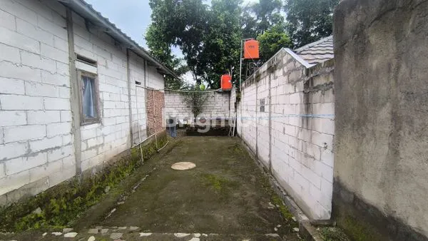 image RUMAH SIAP HUNI 2KT DEKAT TERMINAL CIAKAR SUMEDANG (7)
