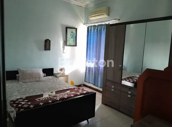 image RUMAH 2 LANTAI DI TAMBAK GRINGSING TENGAH SURABAYA \N (5)