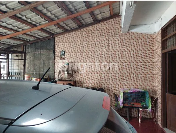 image RUMAH 2 TINGKAT (7)