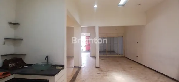 image JUAL/SEWA RUMAH DUKUH KUPANG BARAT NOL JALAN SURABAYA MURAH (2)