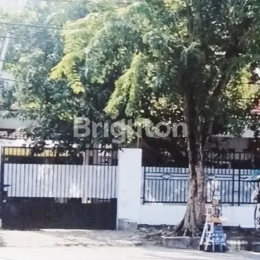 image RUMAH DEKAT UNAIR RSUD DR SOETOMO (1)