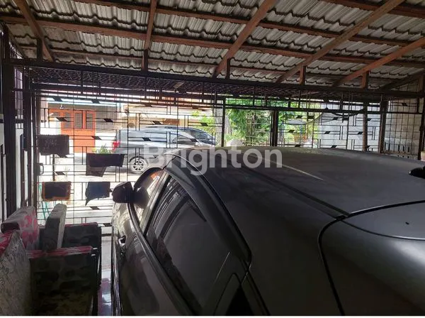 image RUMAH SEMI PERMANEN (3)