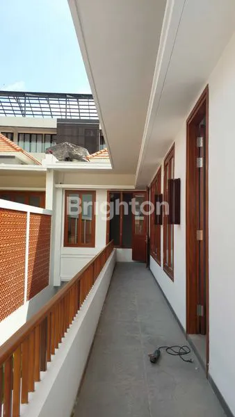 image EXCLUSIVE 4-BEDROOM BRAND NEW VILLA IN BUMBAK UMALAS CANGGU BALI (4)