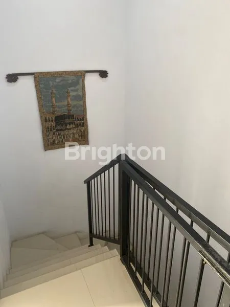 image RUMAH 2 LANTAI SIAP HUNI, FULL FURNISH DI BINONG 1 (7)