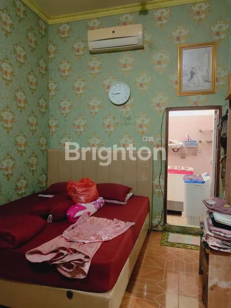 image RUMAH TINGKAT 2 DI DEKAT GOR SEMPAJA SAMARINDA (2)