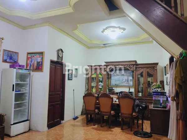 image RUMAH TINGKAT 2 DI DEKAT GOR SEMPAJA SAMARINDA (1)