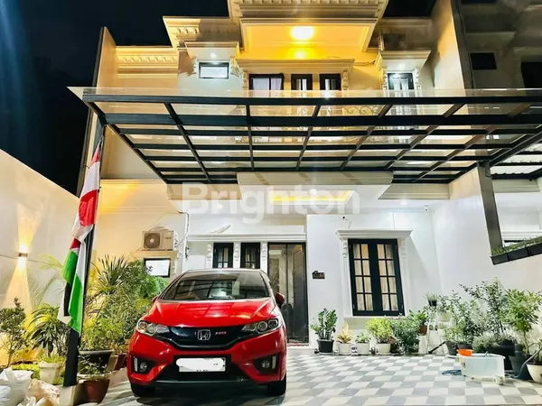 image DIJUAL SEGERA RUMAH BARU 2 LANTAI FULL FURNISH JAGAKARSA - JAKARTA SELATAN (1)