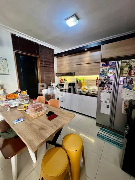 image HUNIAN EKSKLUSIF 5 KT DI SAKURA REGENCY (7)