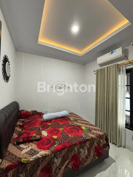 image DIJUAL SEGERA RUMAH BARU 2 LANTAI FULL FURNISH JAGAKARSA - JAKARTA SELATAN (5)