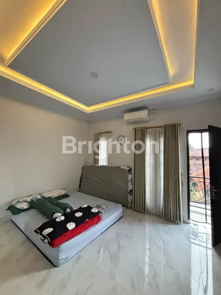 image DIJUAL SEGERA RUMAH BARU 2 LANTAI FULL FURNISH JAGAKARSA - JAKARTA SELATAN (6)