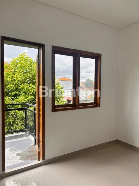 image DISEWAKAN HUNIAN GRES 2 LANTAI SEMI CLUSTER DI TENGAH KOTA DENPASAR (5)