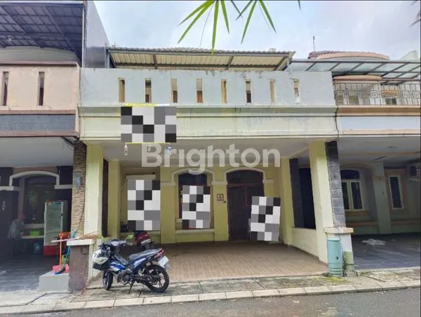 image RUMAH TINGGAL DUA SETENGAH LANTAI SIAP HUNI LOKASINYA SANGAT STRATEGIS AMAN DAN NYAMAN AKSES MUDAH KEMANA MANA SUNTER JAKARTA UTARA  (7)