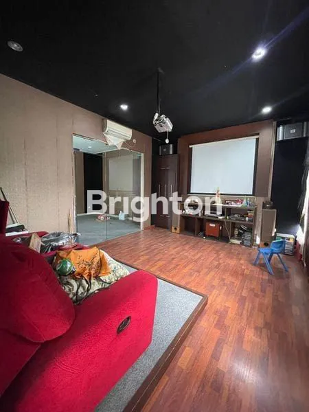 image RUMAH MEWAH SIAP HUNI DI TAMAN TELAGA GOLF BSD (3)