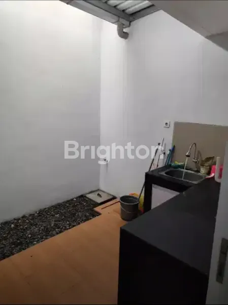 image DISEWAKAN RUMAH SERPONG JAYA SIAP HUNI (3)