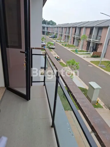 image RUMAH 2 LT BARU GRESS DI CENDANA PARK SERPONG LEGOK TANGERANG  (8)